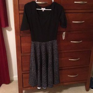 NWT Lularoe Nicole Dress